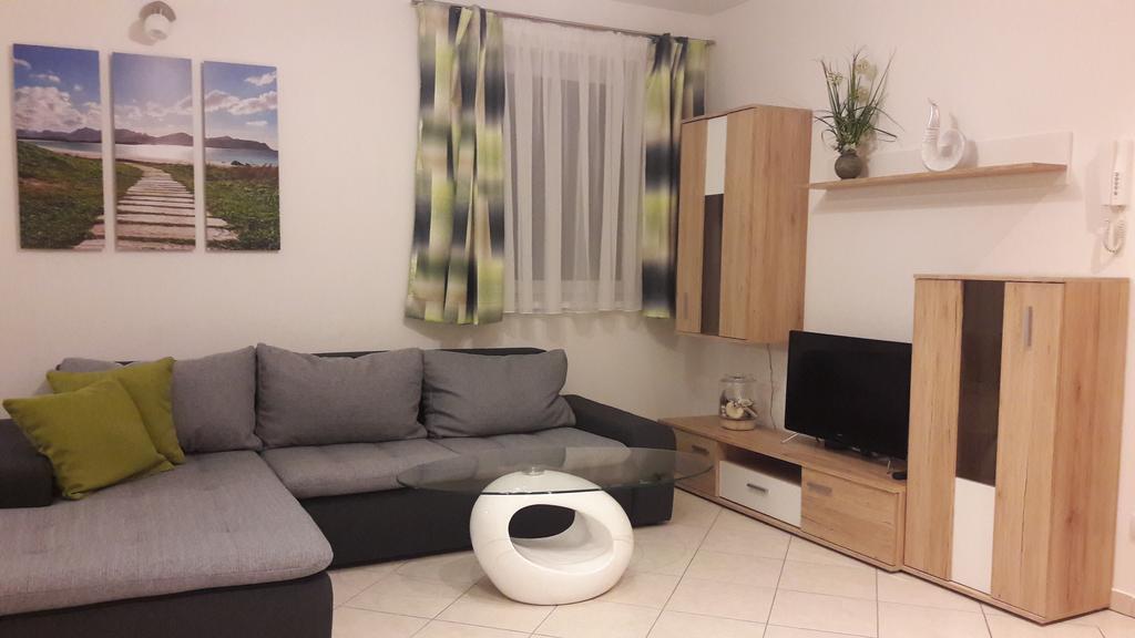 רדשטאדט Chalet Sunnseitn מראה חיצוני תמונה